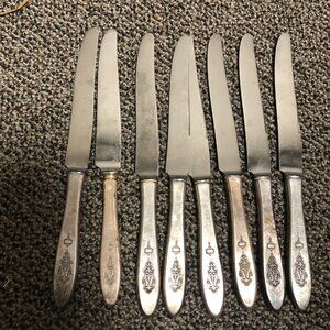 Set of 8 Bird of Paradise by Community, Silverplate Dinner Knives Art Deco